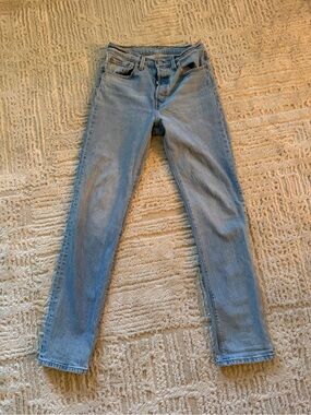 Levi’s 501 Classic High-Rise Light Wash Jeans